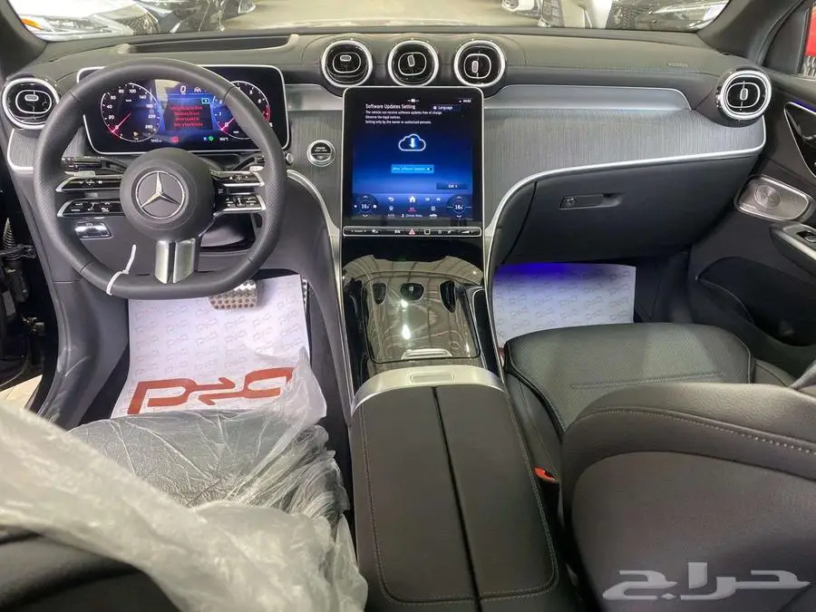 مرسيدس GLC 300 نايت بكج 2024 - فل كامل ( بطاقه جمركيه ) 6
