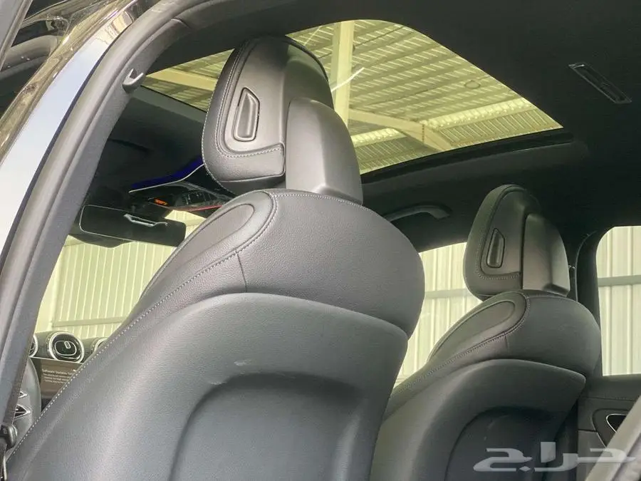 مرسيدس GLC 300 نايت بكج 2024 - فل كامل ( بطاقه جمركيه ) 9