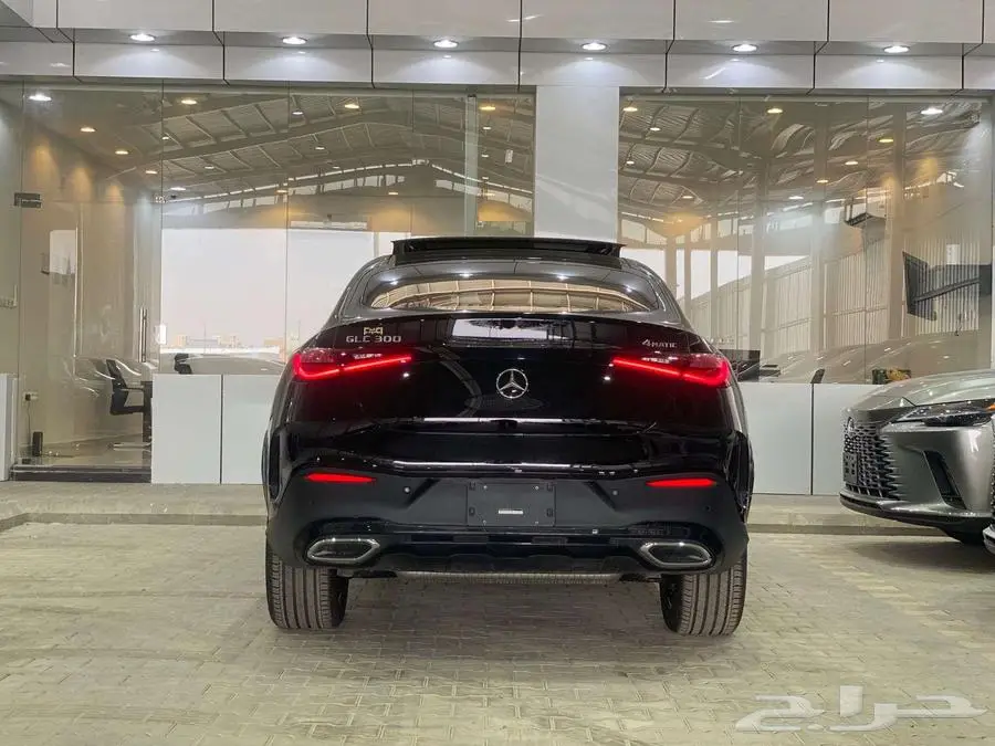 مرسيدس GLC 300 نايت بكج 2024 - فل كامل ( بطاقه جمركيه ) 5