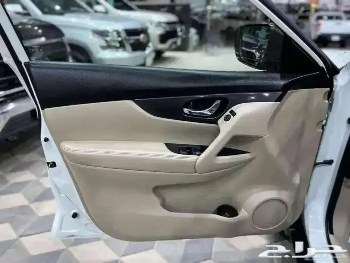 نيسان اكس تريل 2021 11