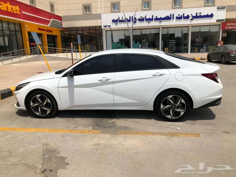 Hyundai Avante 2021 Km 86000km Only Accident Free 59000SR 2