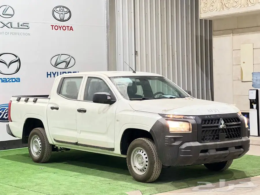 ميتسوبيشي L200 غمارتين 2024 بدون دبل (قير عادي) 12