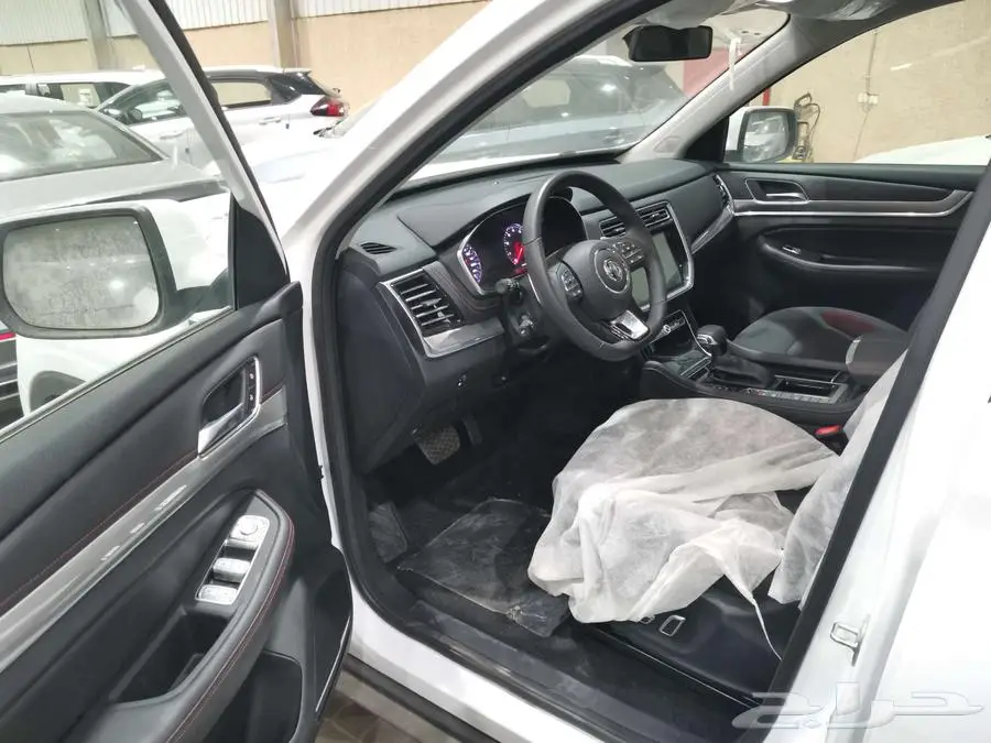 ام جي RX8 موديل 2023 سعودي 5