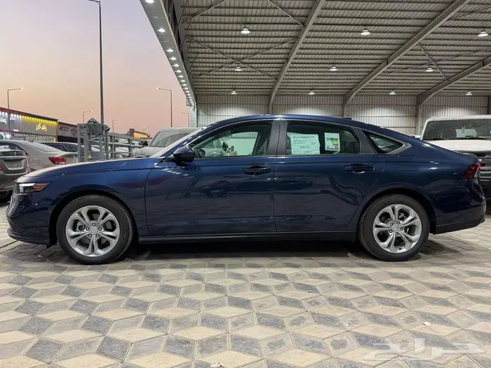 هوندا اكورد LX استاندر 2025 1