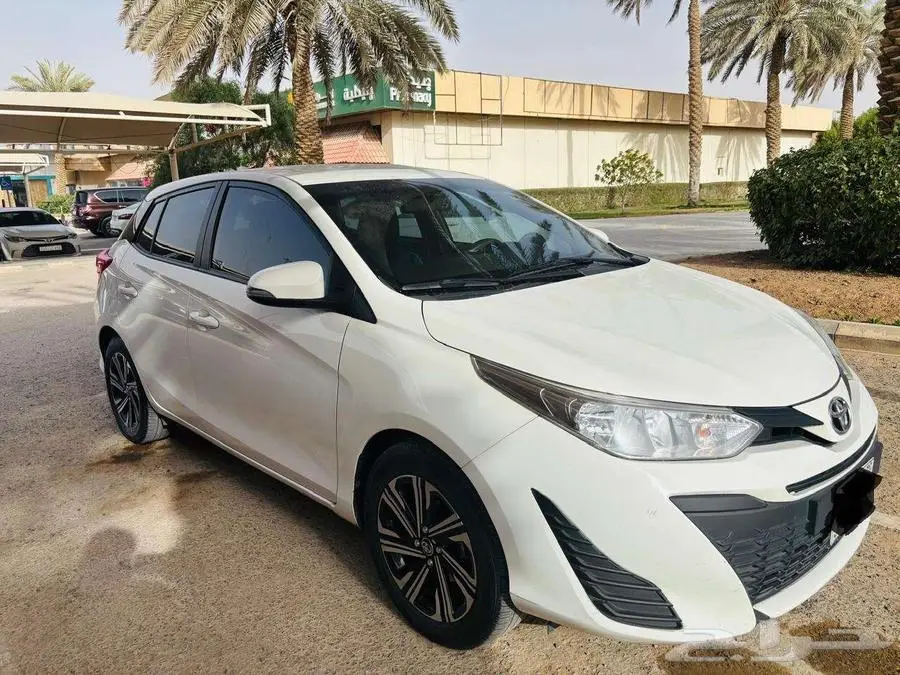 Toyota Yaris 6