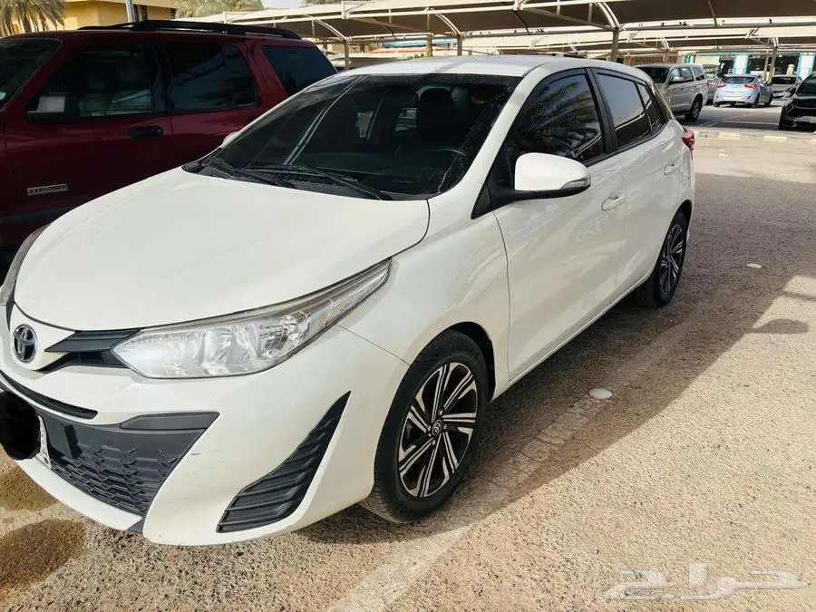 Toyota Yaris 5
