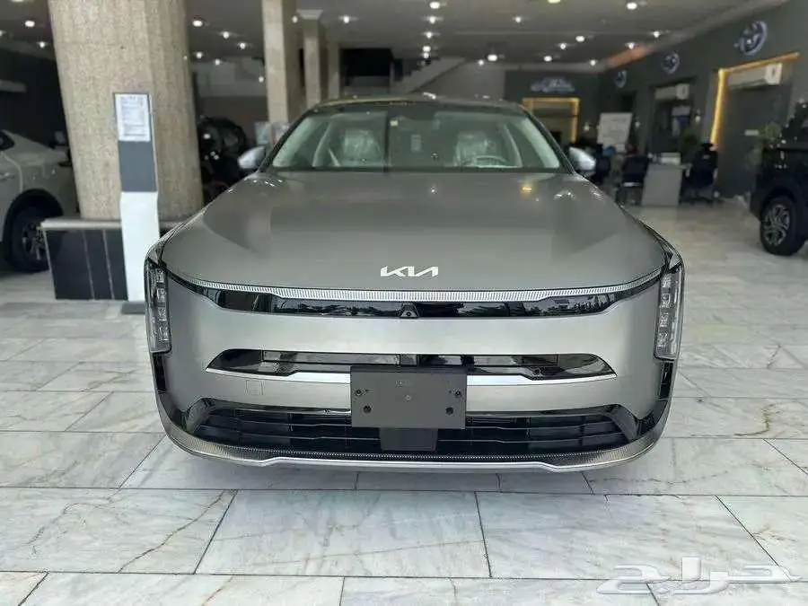 كيا k8 موديل 2025 كاش وتقسيط 2