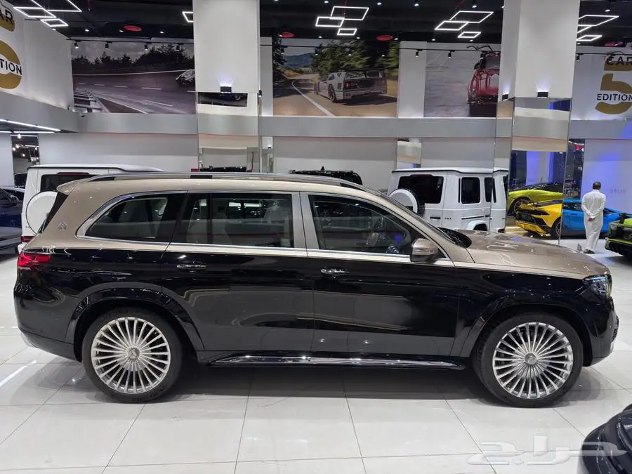 مرسيدس GLS450 محول مايباخ موديل 2020 3