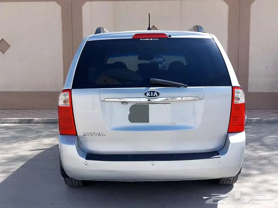 كيا كارنيفال 2011 فل كامل V6 3
