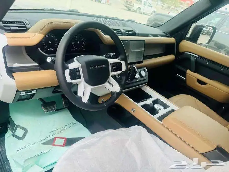 عرض خاص لاند روفر ديفندر HSE V6 فل 2025 5