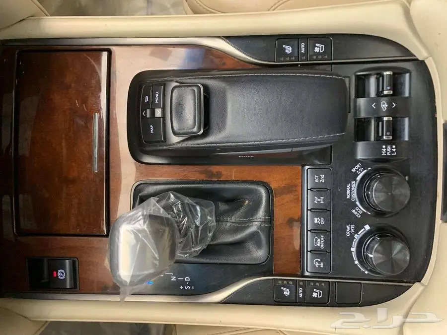 لكزس LX 570 SUPER SPORT 2021 21