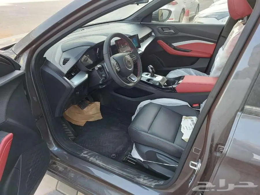 MG GT 2024ام جي جي تي نص فل فتحة سقف موديل 2024 2