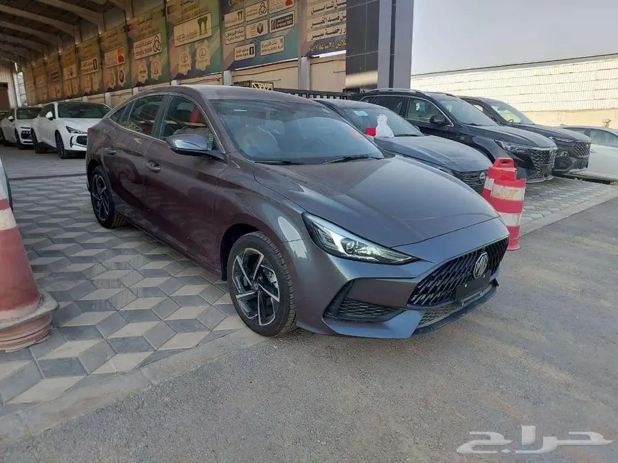 MG GT 2024ام جي جي تي نص فل فتحة سقف موديل 2024 0