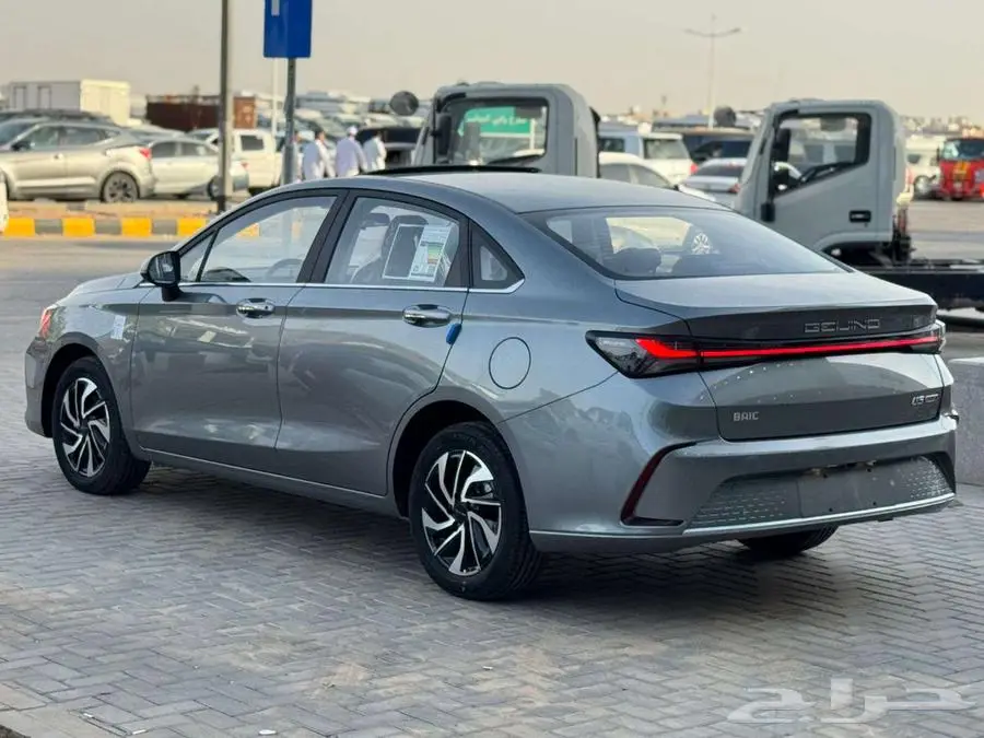 بايك U5 PLUS لاكجري 2025 فتحه - اللون - رمادي 14