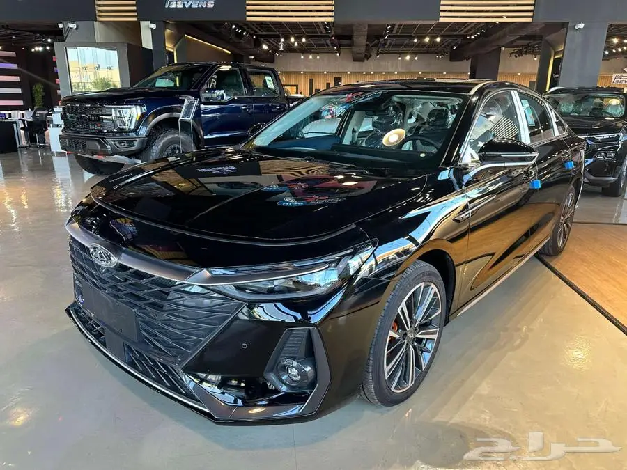 شيري اريزو 8 2025 لاكجري عروض شركة سفنز للسيارات 0