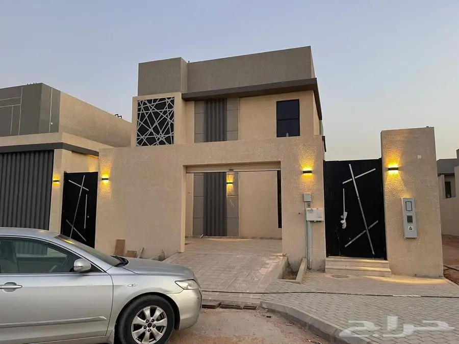 فيلا للإيجار الجنادرية المشرقية 8