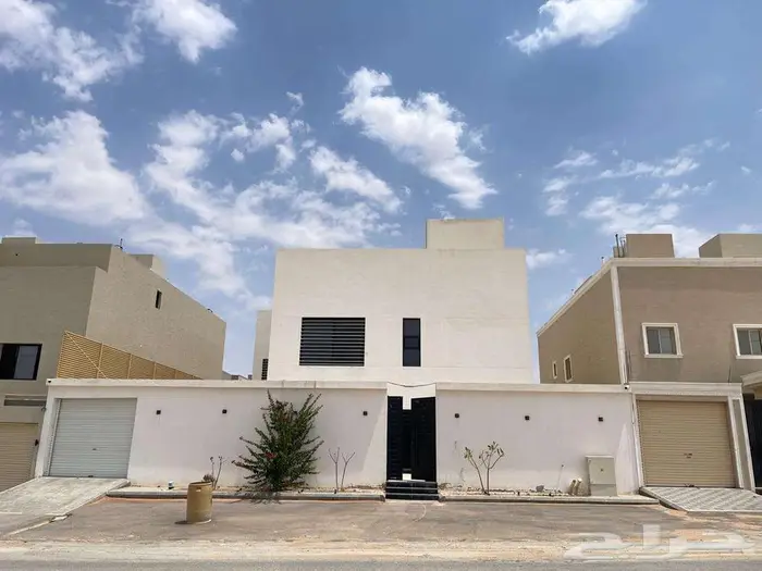 فلة للايجار في الجبيلة حي عقرباء 4