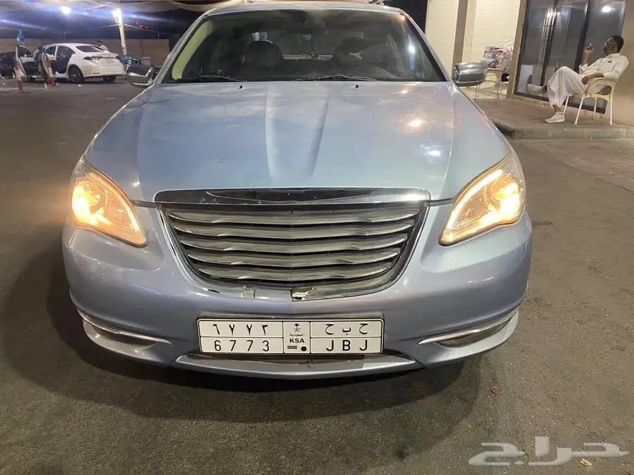للبيع كريسلر C200 2012 1