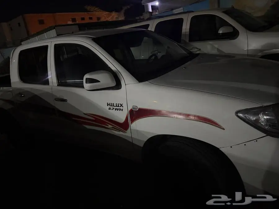 هايلكس 2011 2