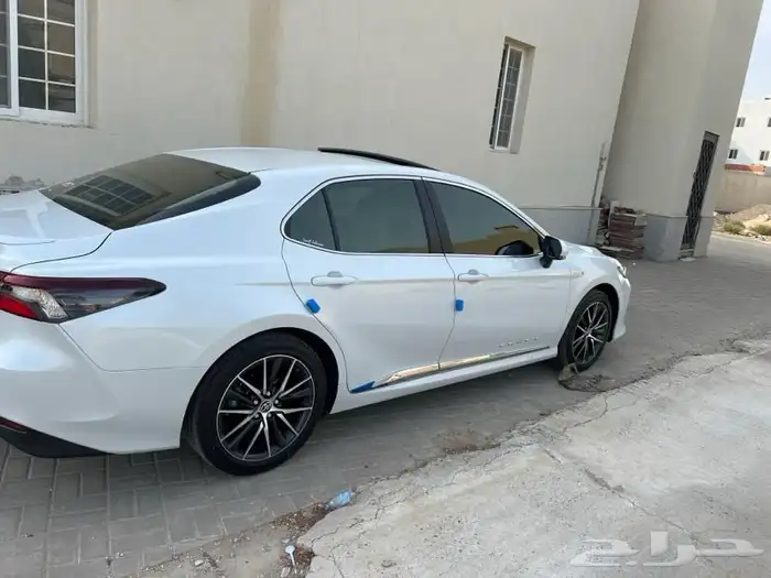 كامري للبدل فقط بجيب لكزس من 10 وفوق يكون لون اسود او ابيض 0