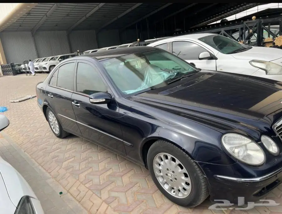 مرسيدس عيون 2005E 9