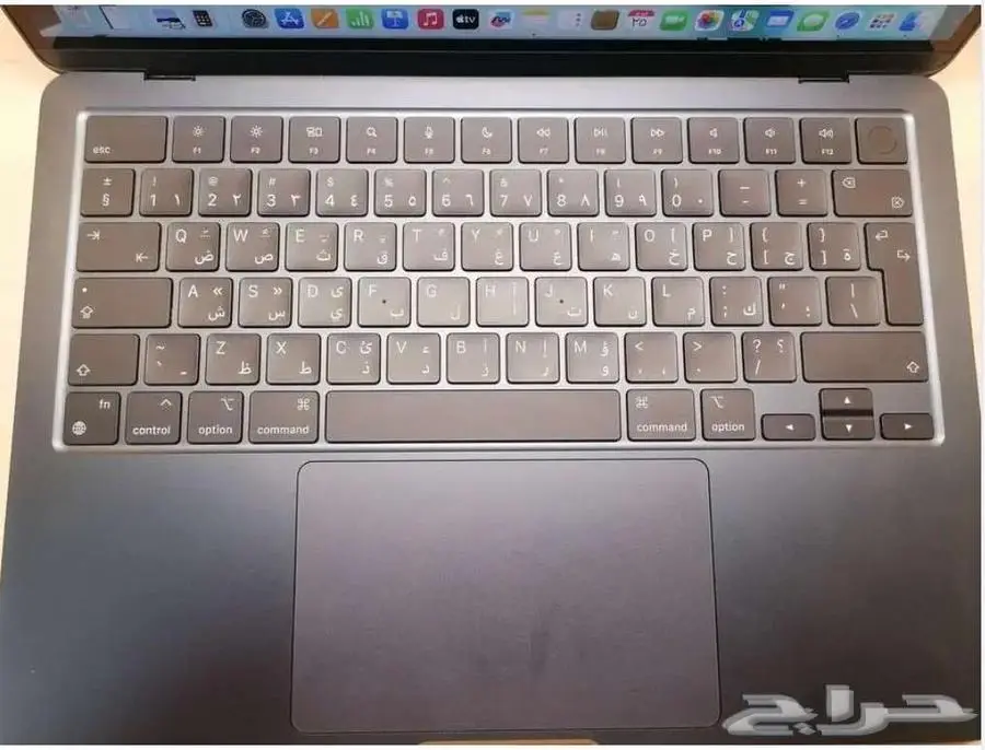 لابتوب آبل ماك بوك اير M2 - الشاشة 13 انش جديد تقربيا 3