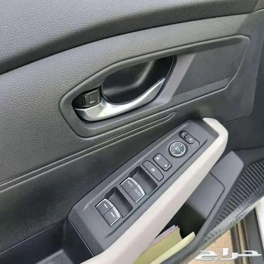 هوندا اكورد LX استاندر 2025 14