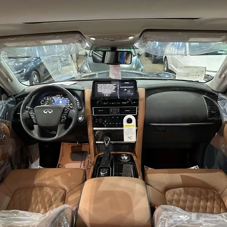 انفينتي QX80 2023 12
