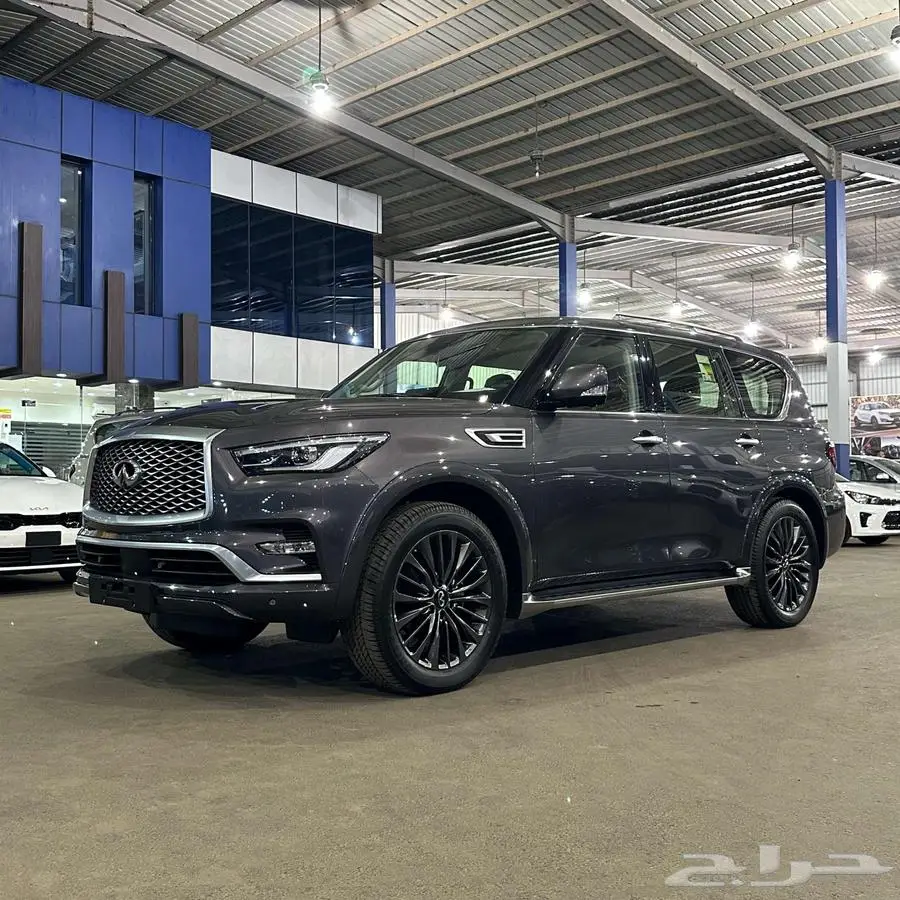 انفينتي QX80 2023 4