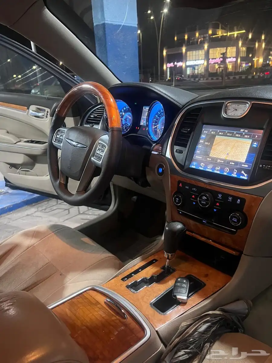 كرايسلر 2013 C300 10