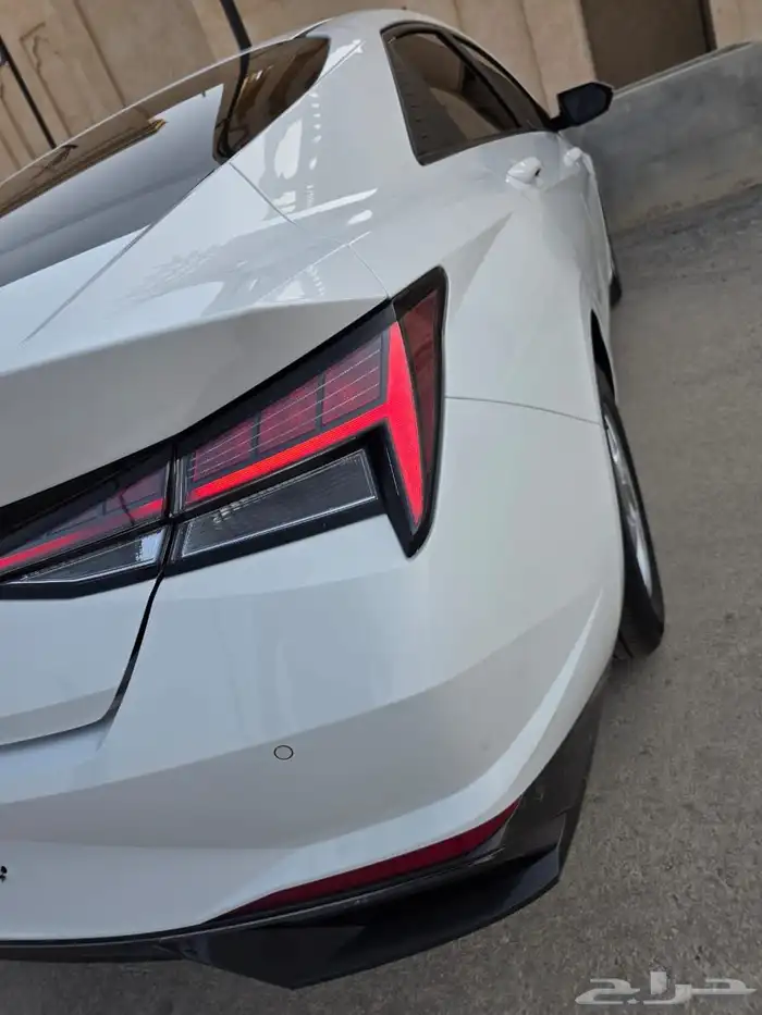 تم البيع هيونداي انترا 2021 11