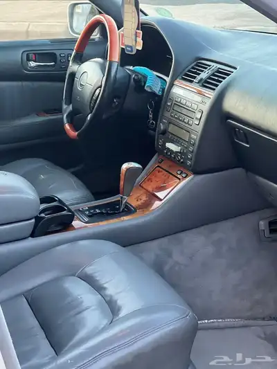 لكزس LS 400 1998 تم البيع 25