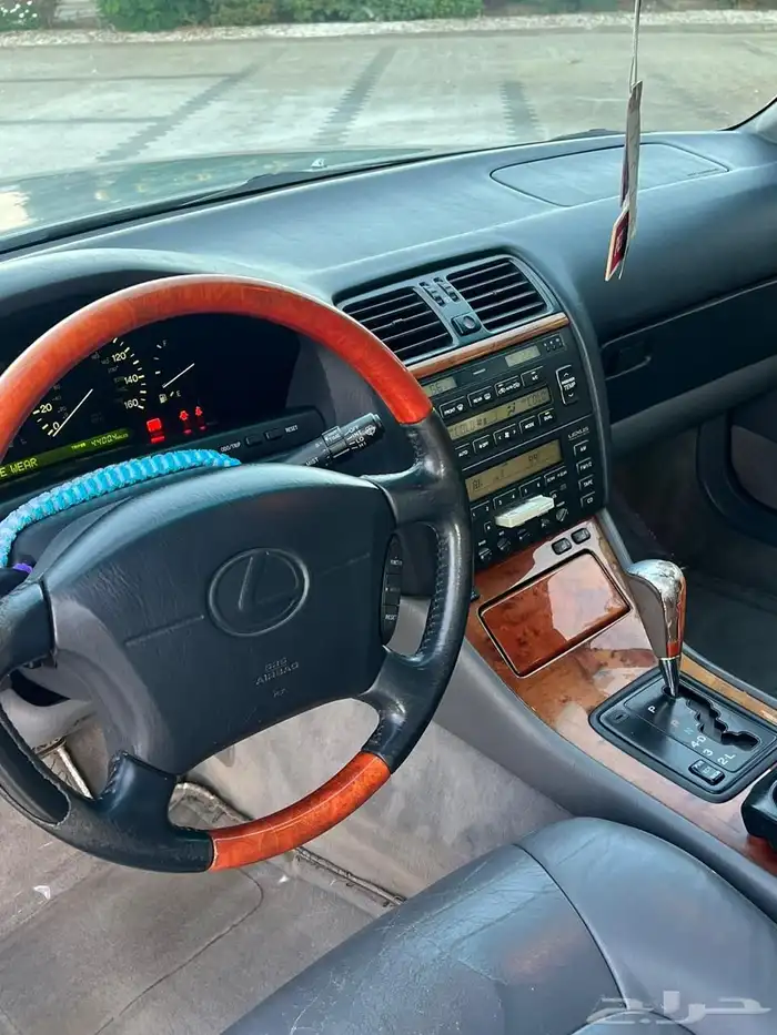 لكزس LS 400 1998 تم البيع 35