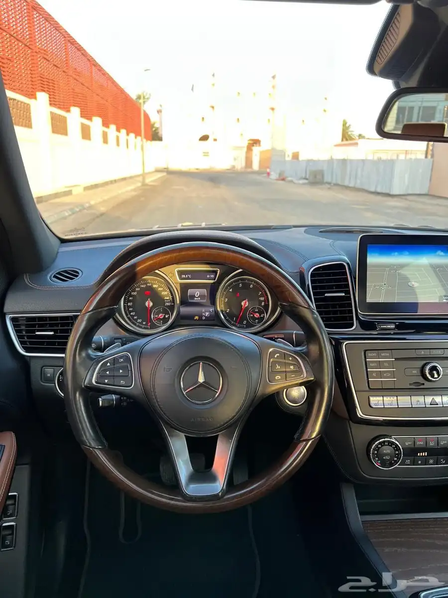 مرسيدس GLS 500 جفالي 2018 16