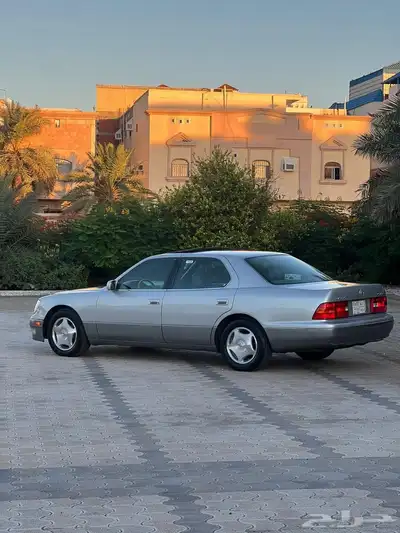لكزس LS 400 1998 تم البيع 4
