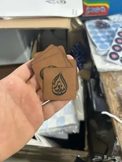 لوقو جلد حفر ليزر طباعة للعبايات والنقابات اشكال ومقاسات 5