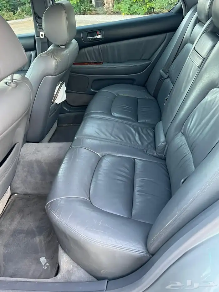 لكزس LS 400 1998 تم البيع 42