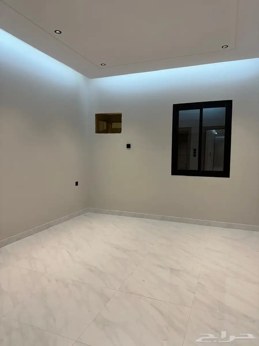 شقق تمليك فاخره بحي الشاطئ Vip 8