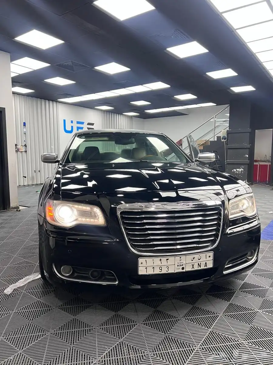 كرايسلر 2013 C300 3