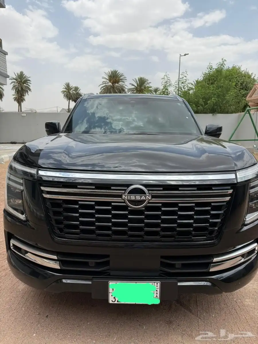 نيسان باترول 2025 سعودي بترومين أسود 2