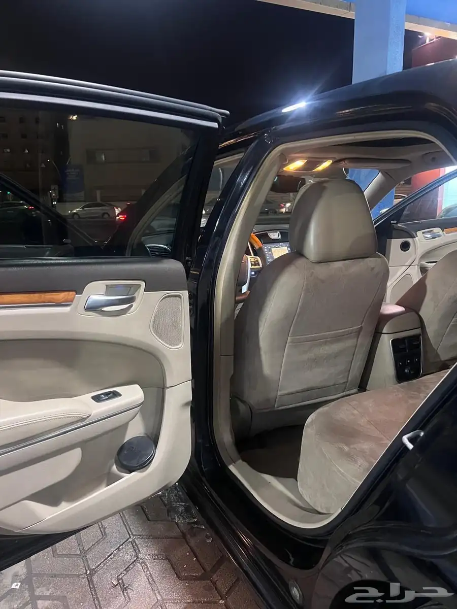 كرايسلر 2013 C300 2