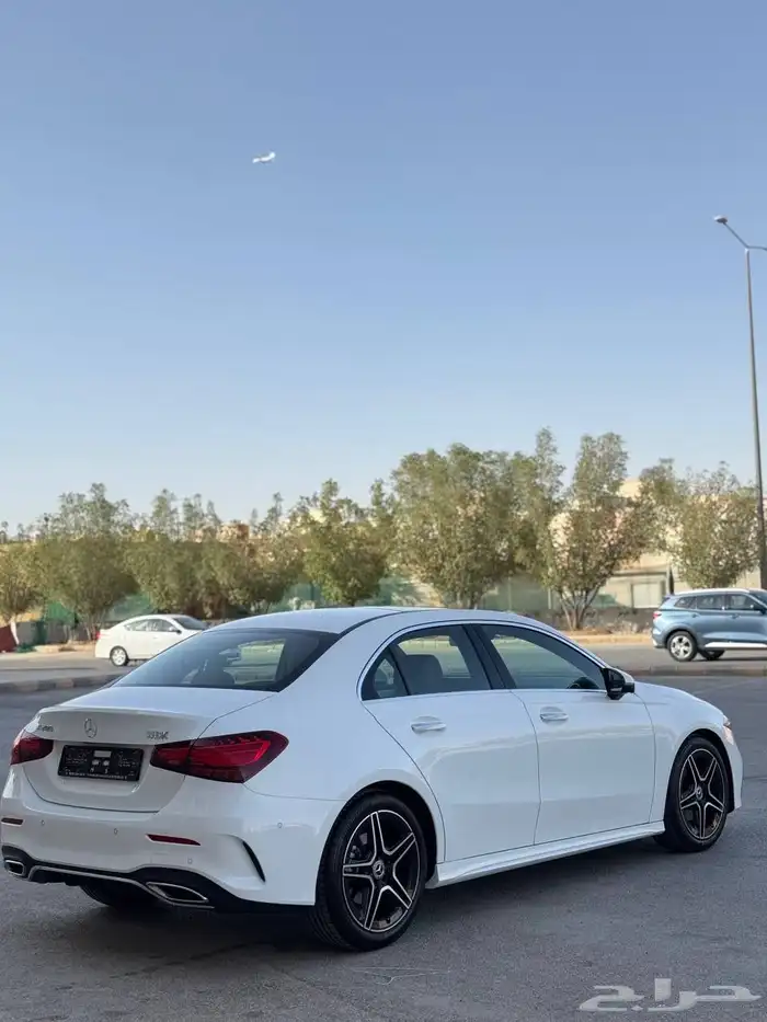 للبيع A200 2025 2