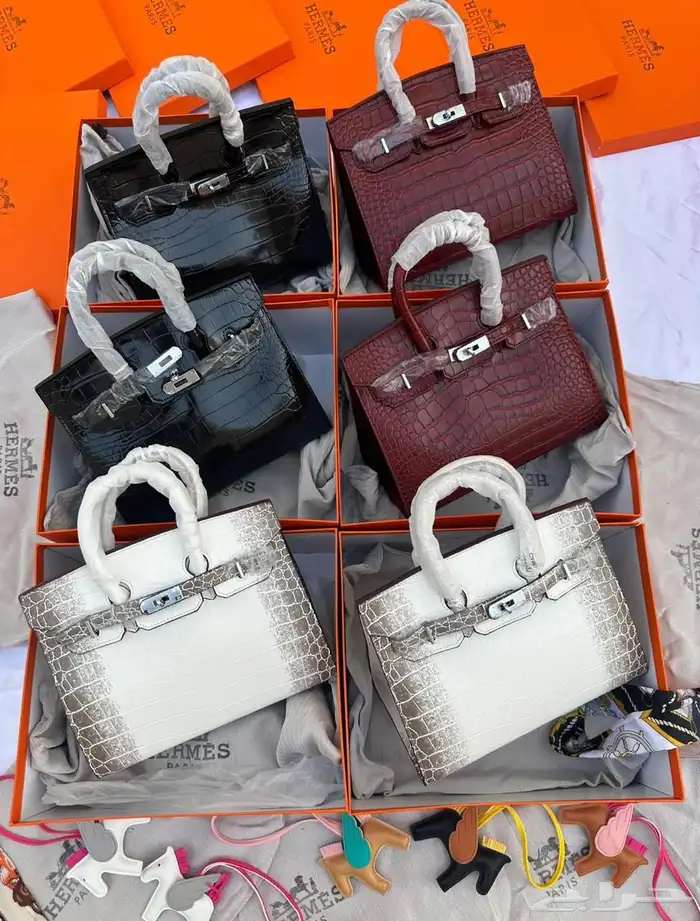 شنط ماركات متعدده بسعر مخفص 68