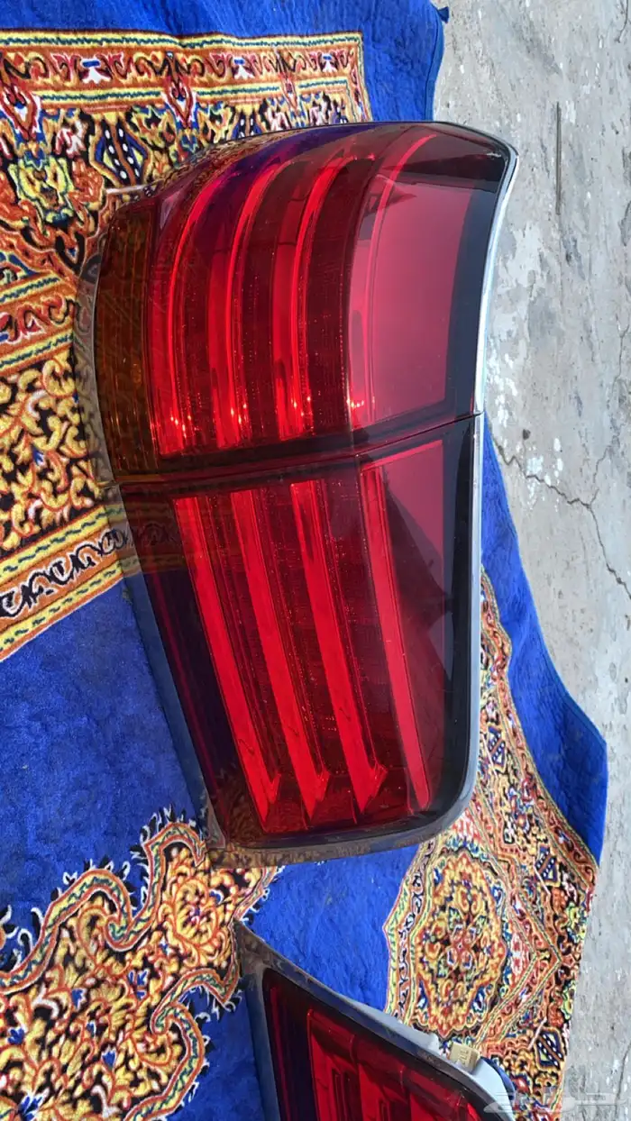 اصطبات جيب لكزس خلفيه 1