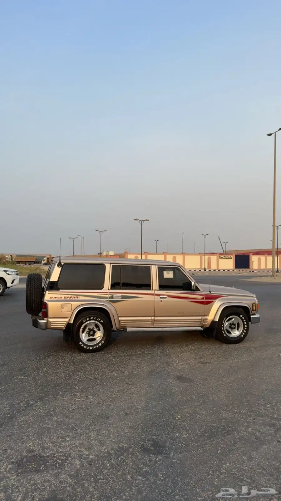 نيسان 93 فل كامل 14