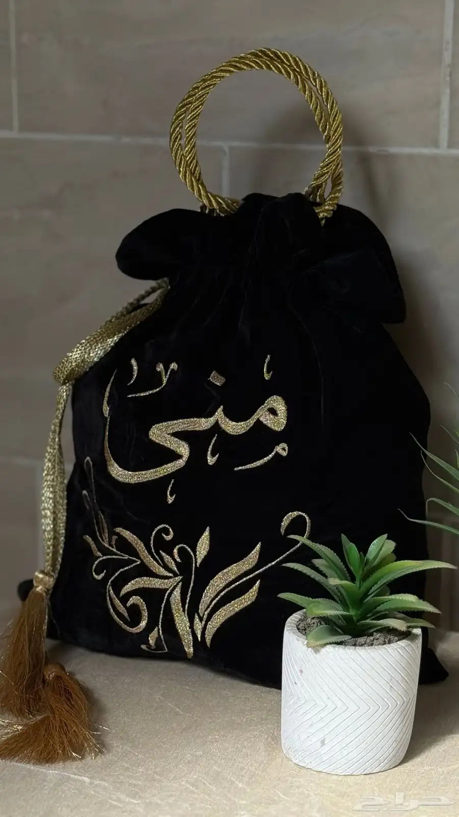 اكياس عبايات مطرزة بالحبة وبالجملة 2