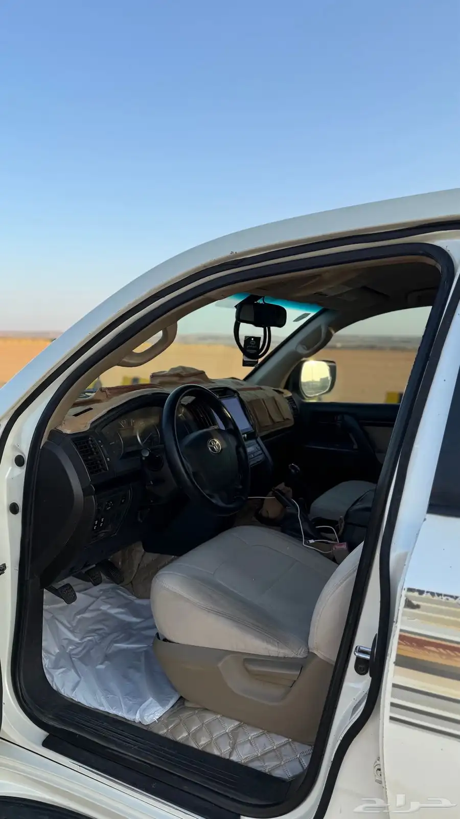 لاندكروزر 6