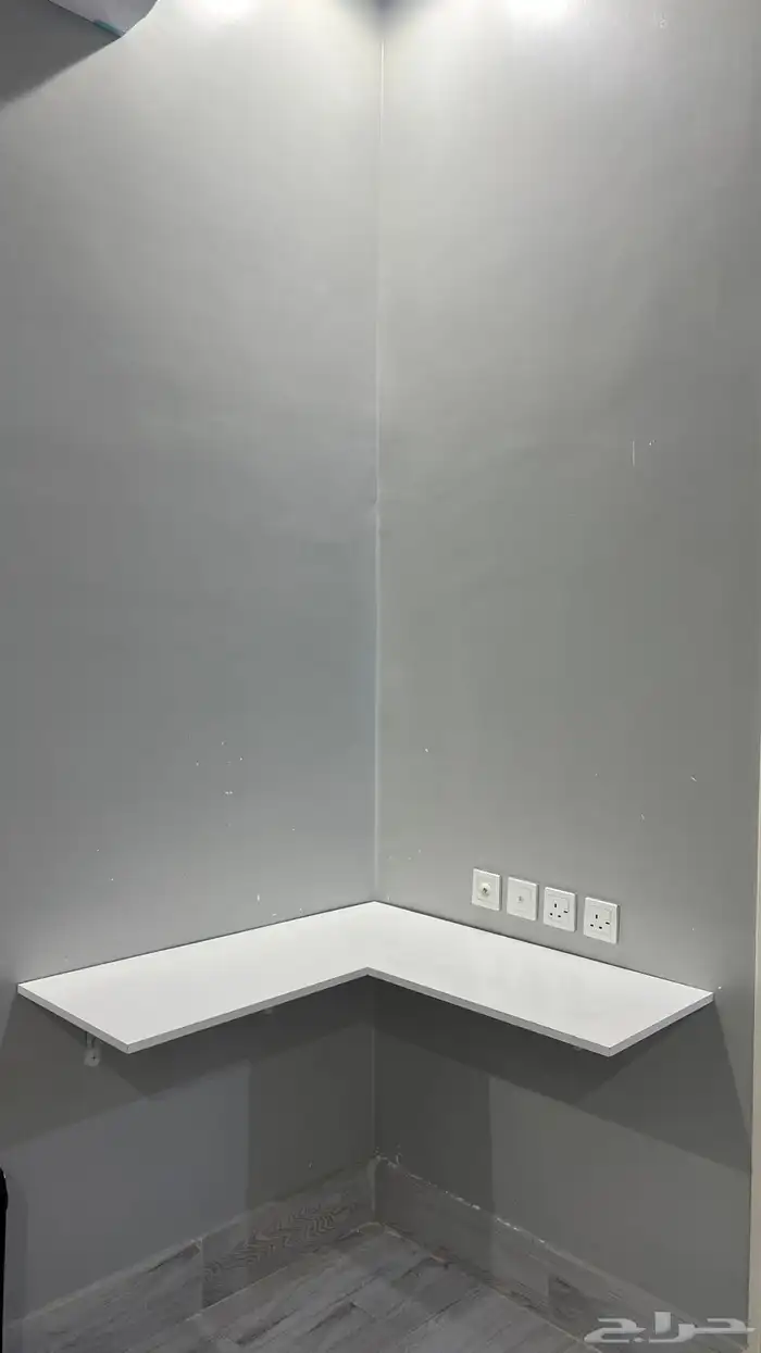 طاولة قيمنق او مكتب طاولة حرف L 1