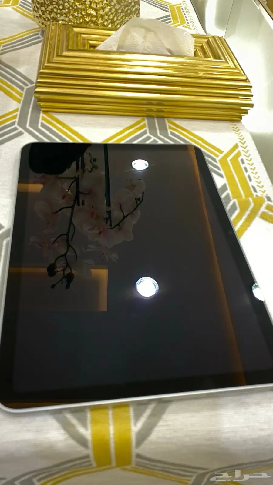 للبيع 4