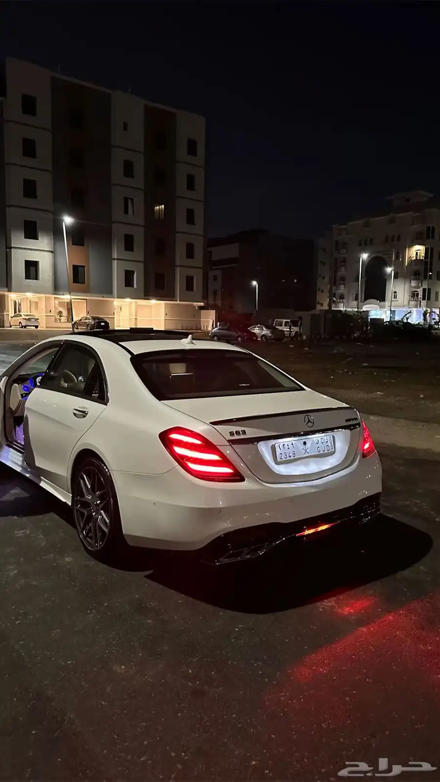مارسيدس يخت s400 محول 63 داخلي خارجي مع وجود قطع الوكالة 5